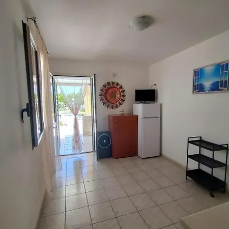 公寓 Elvira 维耶斯泰