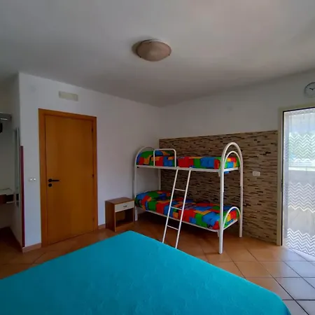 Apartment Elvira *